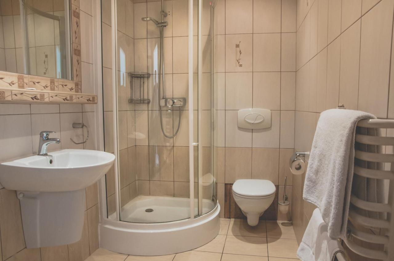 Dwa Księżyce Hotel